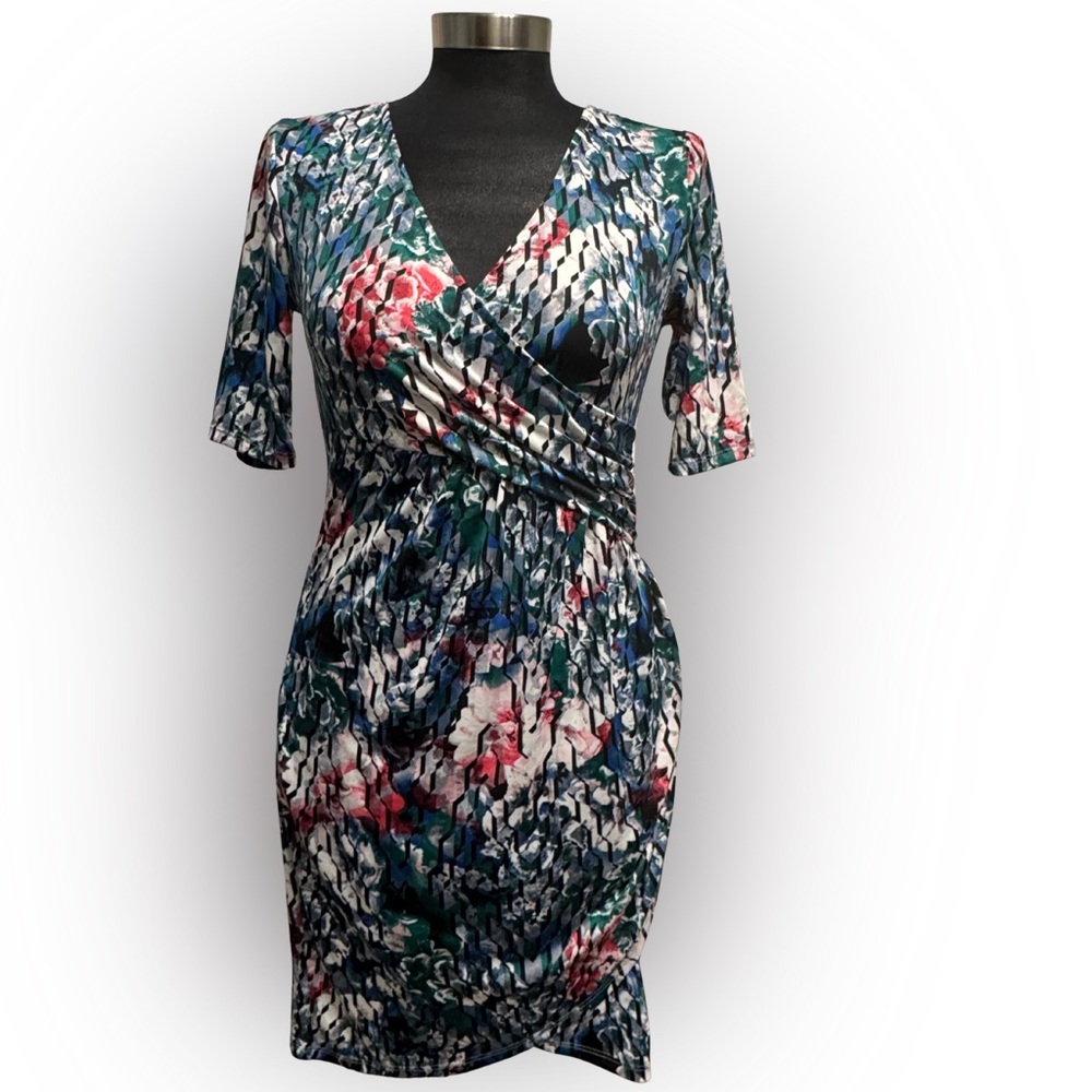 JustFab Faux Wrap Dress | Floral Geometric Print | Size S | NWT